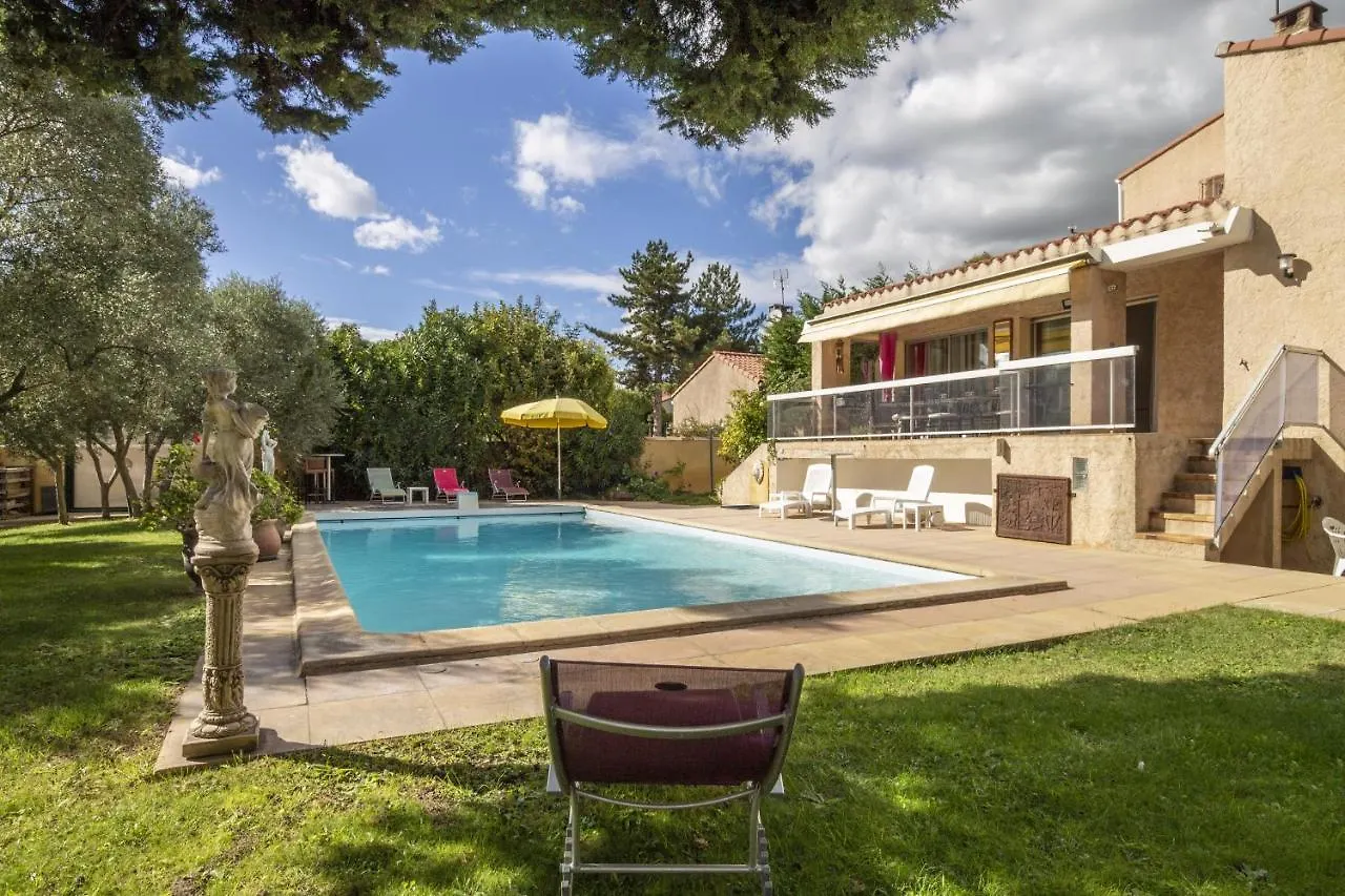 Villa Noria Vitrolles  France
